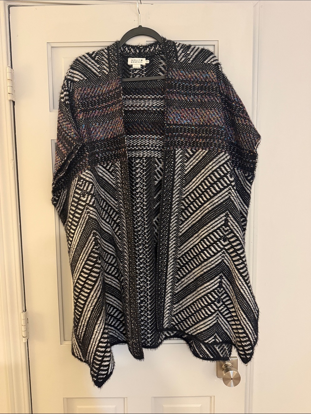 Molly Bracken Black and White Geometric Open-Front Poncho